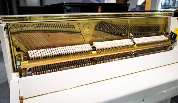 Yamaha U1 Disklavier Silent Upright in Polished White, 2006 - Image 3