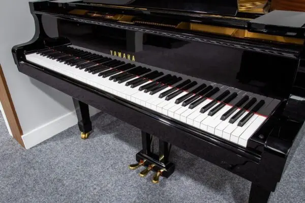 Yamaha C5 Grand