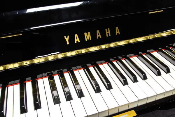 Yamaha U1 UX1 Keys