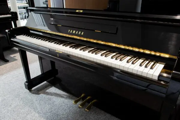 Yamaha U1A Keyboard