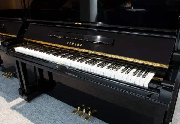 Yamaha U3G Keyboard