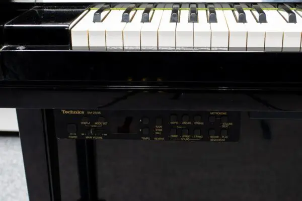 Yamaha U3E Silent System