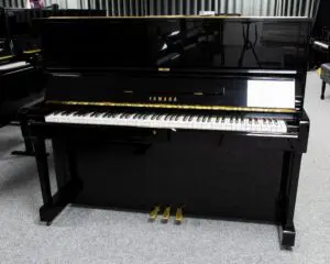 Yamaha U1M