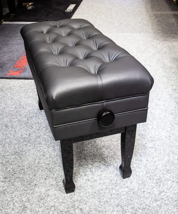 Adjustible Piano stool