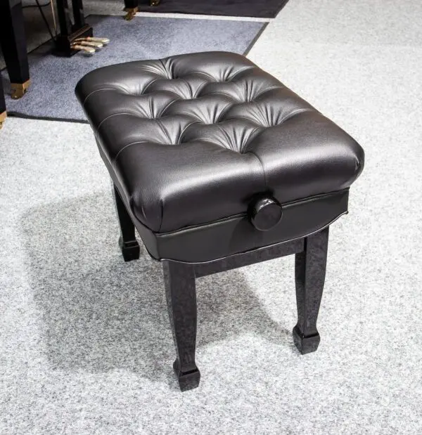 Adjustible Piano stool