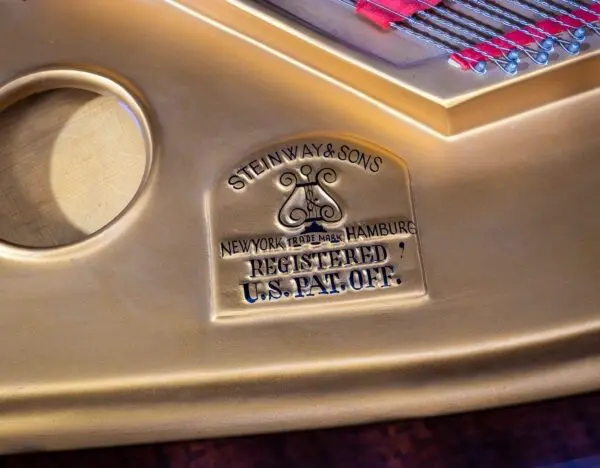 Steinway Model O Grand logo