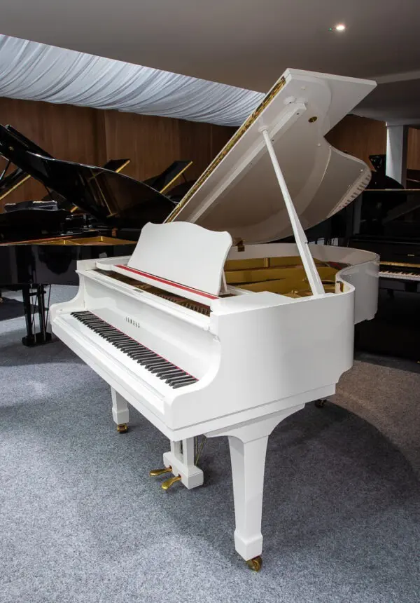 Yamaha G2 Grand Piano in Polished White