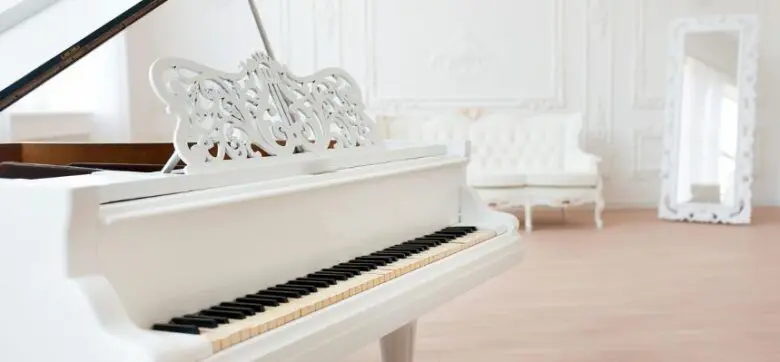 Why choose a white piano?