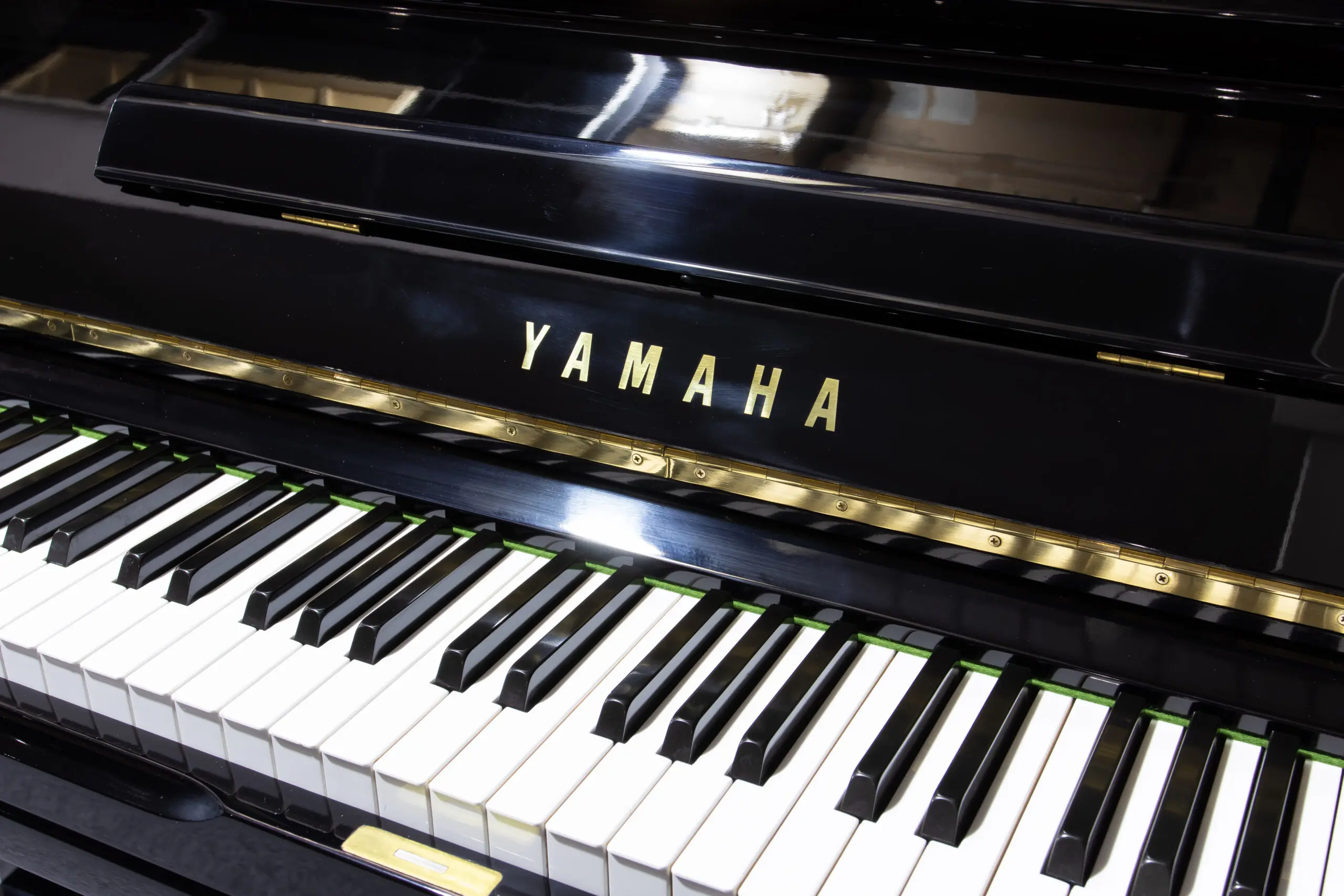 Yamaha U3H