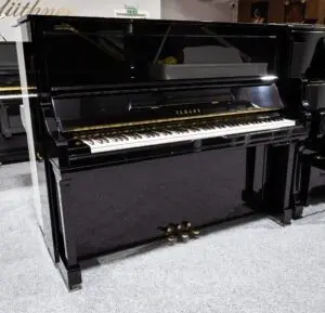 Yamaha YU3S Silent Upright, 1999 (Refurbished)