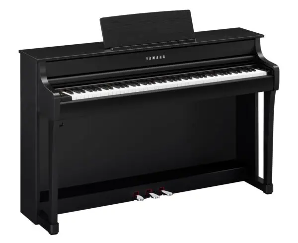 Yamaha CLP835 Black Finish