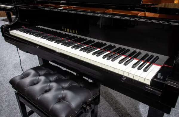 Pre-Owned Yamaha C3X SH2 Silent Grand in Polished Ebony (2019) - Image 3