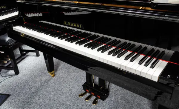 Kawai GL10 Grand in Polished Ebony, 2022 (Preowned) - Image 6