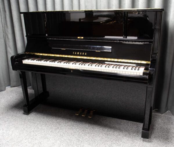 Yamaha U1 UX1 Cabinet