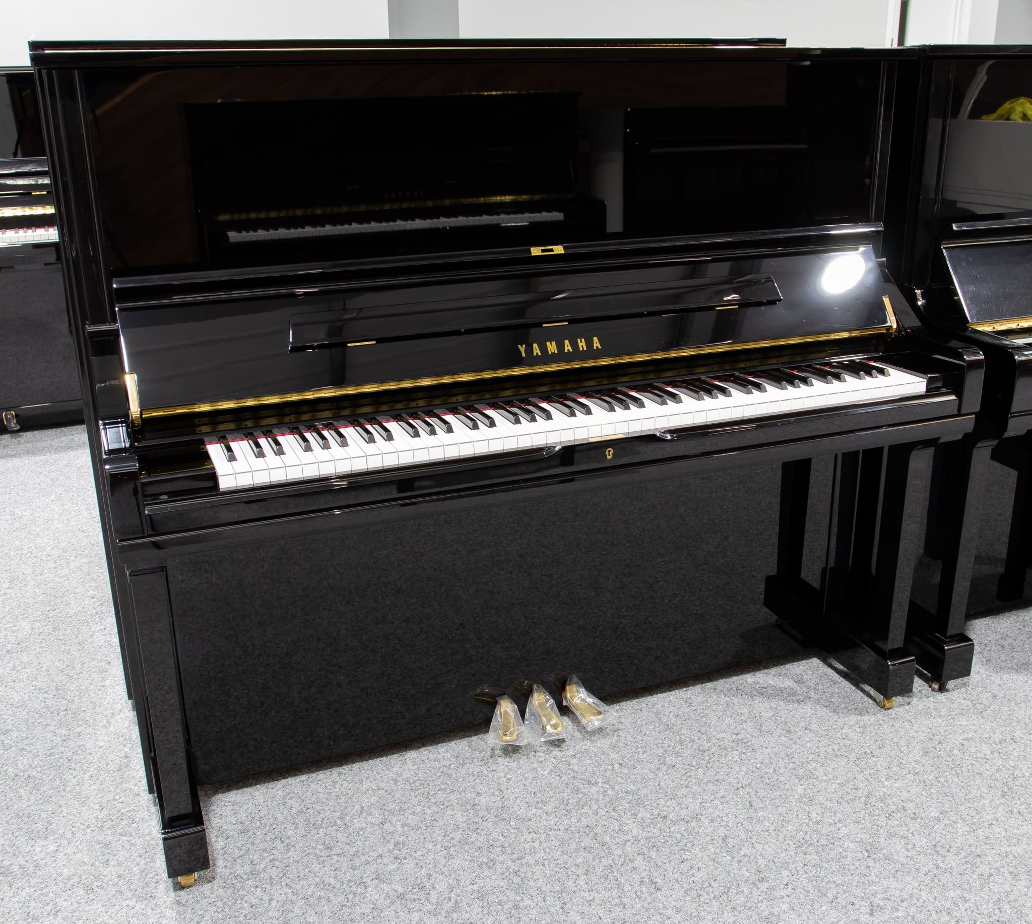 Yamaha U3S Upright Piano - Richard Lawson Pianos