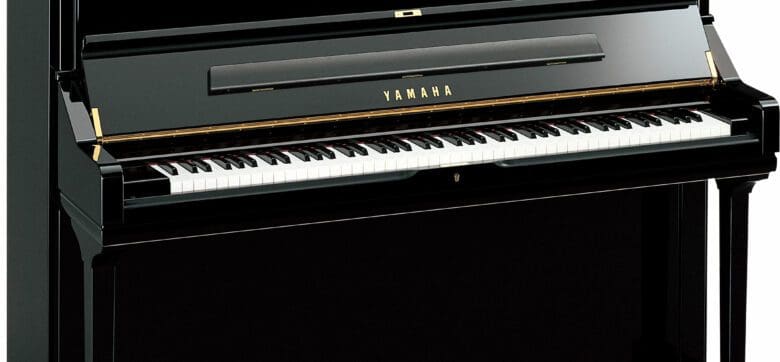 Yamaha U3S Upright in Polished Ebony