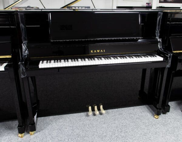Kawai K400 Showroom