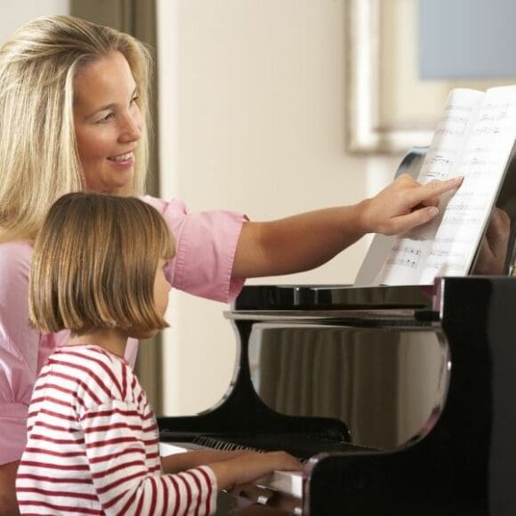 What’s the best age to start learning the piano?