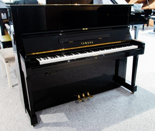 Yamaha U1H Silent