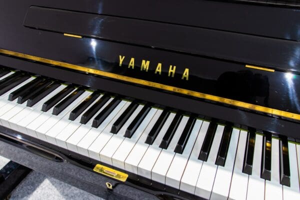 Yamaha U1H Silent Keys
