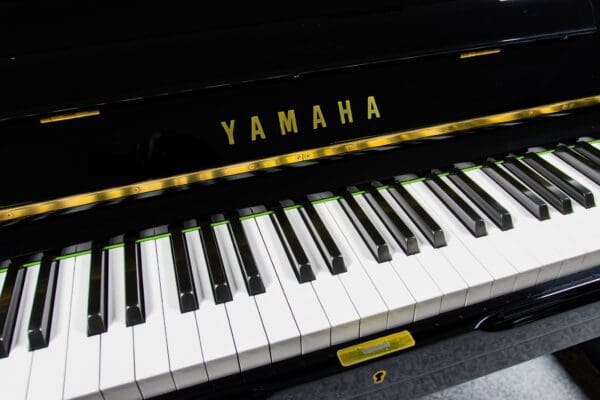 Yamaha U1H Keys