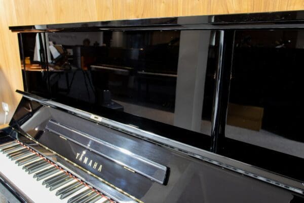 Yamaha U3 UX3 Sound Release