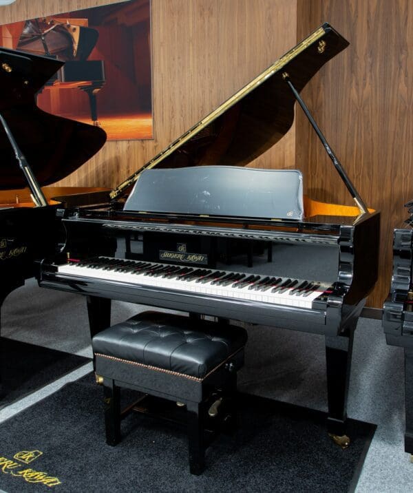 Shigeru Kawai SK2 Showroom
