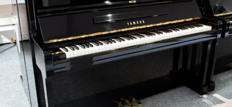 Yamaha U1A Upright, late 1980’s (Refurbished)