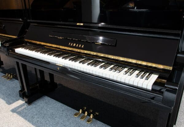 Yamaha U3G Keyboard