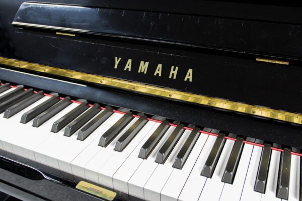 Yamaha U3FS Keys