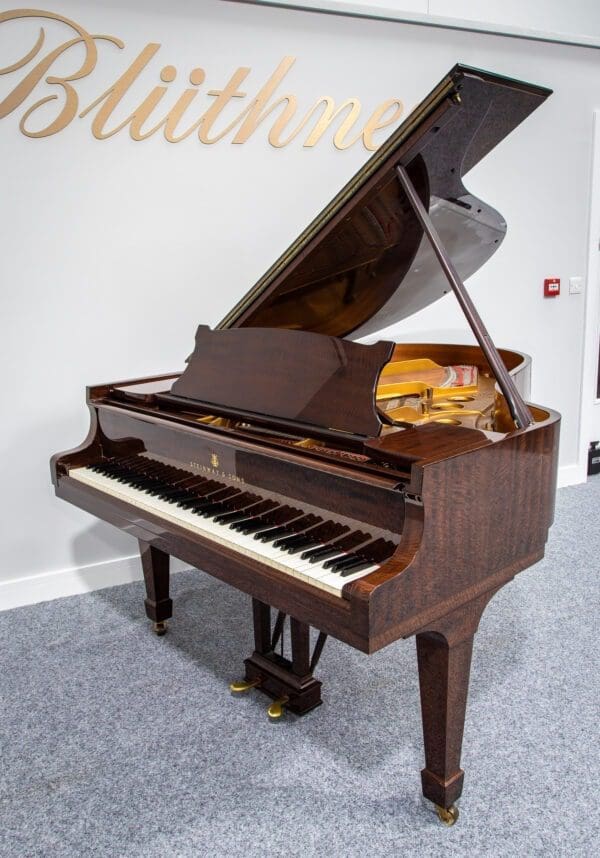 Steinway Model O'Grand in Fiddleback Mahogony