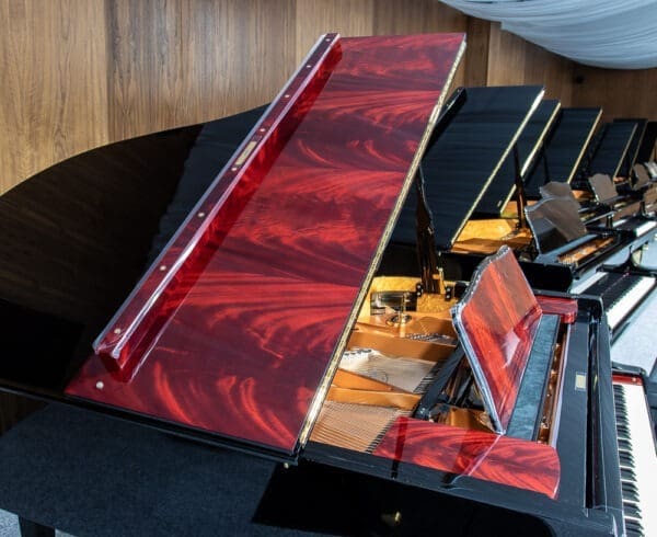 Shigueru Kawai SK3 Grand Piano