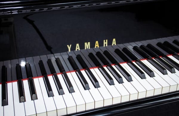 Yamaha C7 Grand