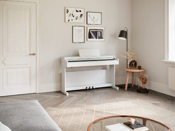 Yamaha YDP 165 Arius Digital White Location