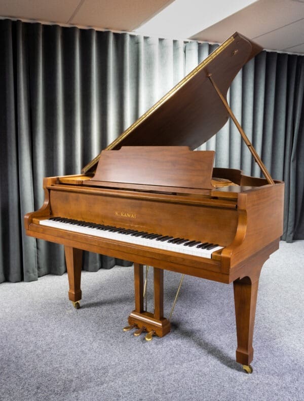 Kawai KG-2C Grand, around 1980