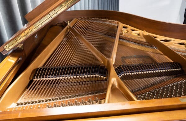 Kawai KG-2C Grand, around 1980 - Image 3