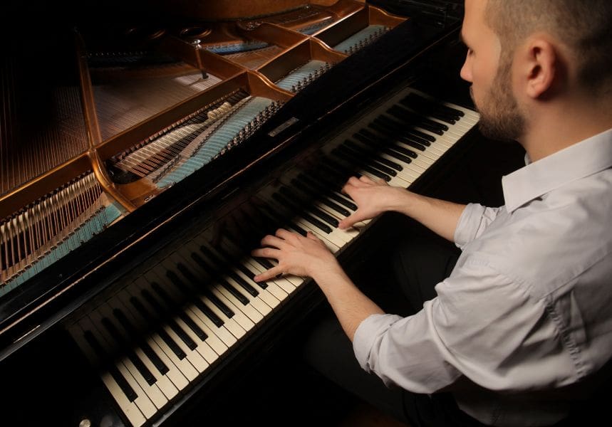 Is it worth buying a used piano Richard Lawson Pianos