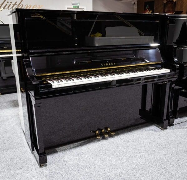 Yamaha YU3S Silent Upright, 1999 (Refurbished)