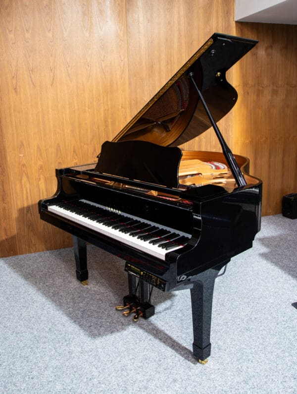 Yamaha C1 Disklavier DKC500R XG Grand in Polished Ebony, 2002