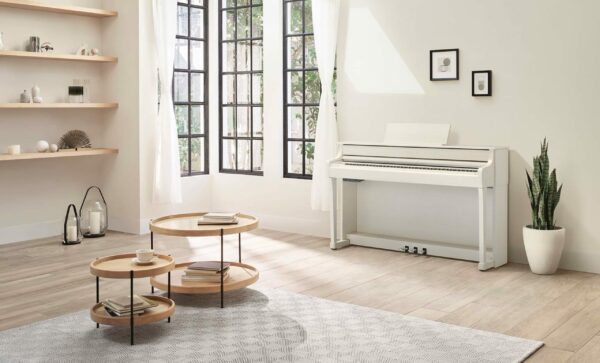 Yamaha CLP835 in White