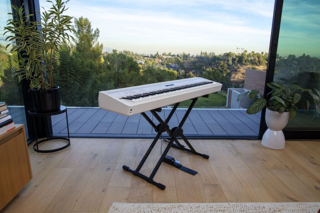 Roland FP90X