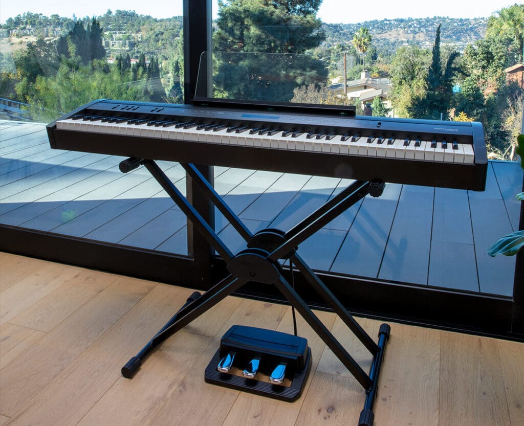 Roland FP60X